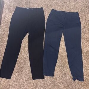 Pair of Old Navy High Rise Skinny Pants Size 4